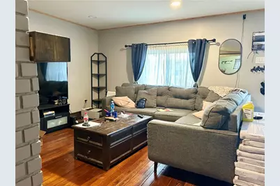 379 Walnut St, Pittsburgh, PA 15238 - Photo 2