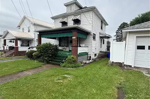 908 Hazen St, New Castle, PA 16105 - Photo 1