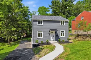 11834 Joan Dr, Pittsburgh, PA 15235 - Photo 4