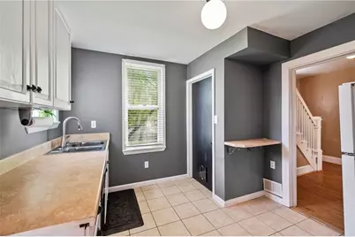 421 Sewickley St, Southwest Greensburg Boro, PA 15601 - Photo 8