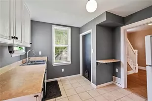 421 Sewickley St, Southwest Greensburg Boro, PA 15601 - Photo 8