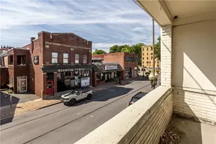 239-241 E Main St, Carnegie, PA 15106 - Photo 30
