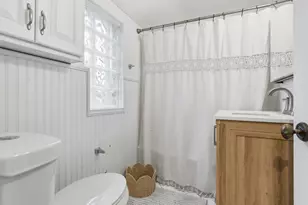 631 Overlook Dr, Pittsburgh, PA 15216 - Photo 16