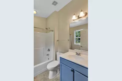 284 Broadstone Dr, Adams Township, PA 16046 - Photo 24