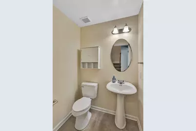 284 Broadstone Dr, Adams Township, PA 16046 - Photo 20