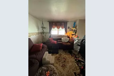 421 Tivoli Rd, Pittsburgh, PA 15239 - Photo 4