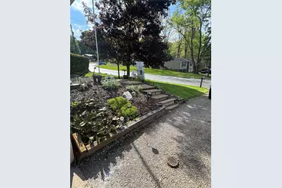 421 Tivoli Rd, Pittsburgh, PA 15239 - Photo 22