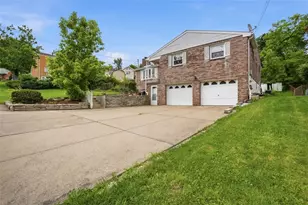166 Glenhurst Dr, Verona, PA 15147 - Photo 48
