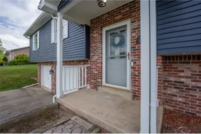 1053 New London Dr, Greensburg, PA 15601 - Photo 6