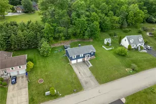 1053 New London Dr, Greensburg, PA 15601 - Photo 36
