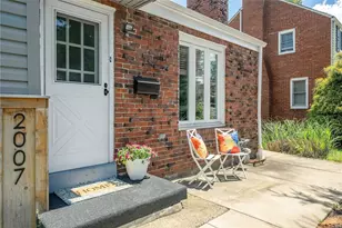 2007 Elmbrook Ln, Scott Township, PA 15243 - Photo 2
