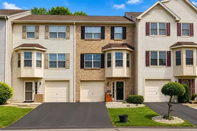 433 Georgetown Court, Seven Fields Boro, PA 16046 - Photo 2