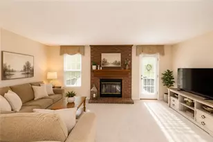 433 Georgetown Ct, Seven Fields Boro, PA 16046 - Photo 6