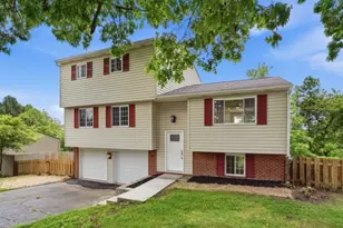 426 Linden Dr, West Deer, PA 15024 - Photo 2
