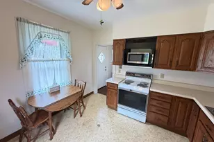1243 Kelton Ave, Pittsburgh, PA 15216 - Photo 14