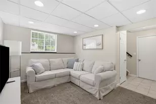 228 Rampart Blvd, Pittsburgh, PA 15068 - Photo 28