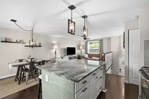 228 Rampart Blvd, Pittsburgh, PA 15068 - Photo 16