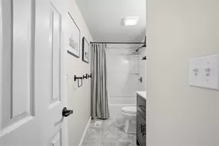 228 Rampart Blvd, Pittsburgh, PA 15068 - Photo 26