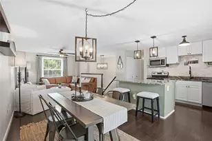 228 Rampart Blvd, Pittsburgh, PA 15068 - Photo 10