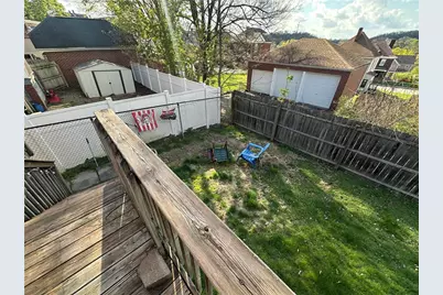 311 Margaret St, Jeannette, PA 15644 - Photo 24