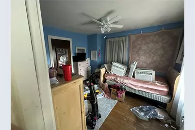 311 Margaret St, Jeannette, PA 15644 - Photo 8