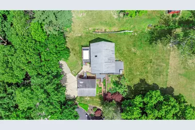 210 Pine Drive, Moon/Crescent Twp, PA 15108 - Photo 8