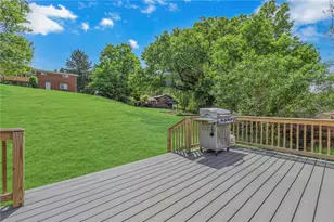 210 Pine Dr, Moon/Crescent Twp, PA 15108 - Photo 14