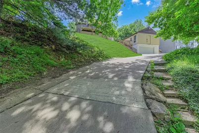 210 Pine Drive, Moon/Crescent Twp, PA 15108 - Photo 38