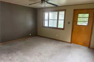 1111 Pollock Ave, New Castle, PA 16101 - Photo 4