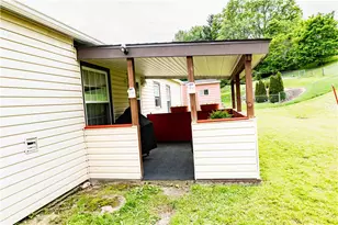 652 Westchester Dr, North Huntingdon, PA 15642 - Photo 6