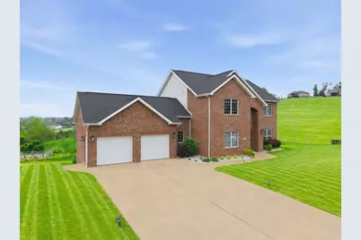 369 Durst Rd, North Huntingdon, PA 15642 - Photo 2