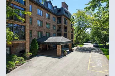 2525 Greensburg Pike #203, Pittsburgh, PA 15221 - Photo 2