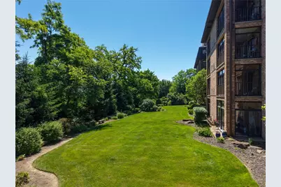 2525 Greensburg Pike #203, Pittsburgh, PA 15221 - Photo 16