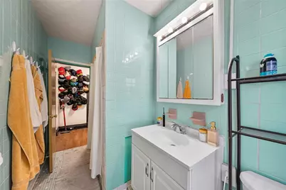 5624 Woodmont St, Pittsburgh, PA 15217 - Photo 20