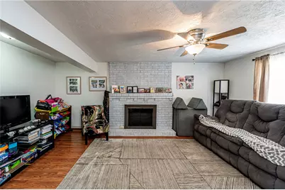 765 Robbins Station Rd, North Huntingdon, PA 15642 - Photo 32