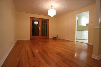 2570 Mount Royal Rd, Pittsburgh, PA 15217 - Photo 10