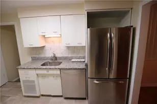 2570 Mt Royal Rd, Pittsburgh, PA 15217 - Photo 14