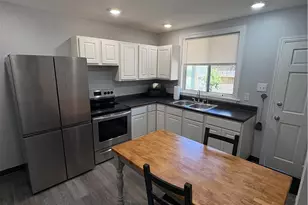 305 S Pennsylvania Ave, Greensburg, PA 15601 - Photo 2