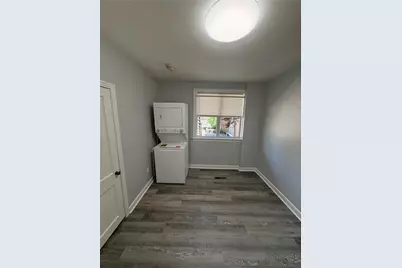 305 S Pennsylvania Ave #1, Greensburg, PA 15601 - Photo 6