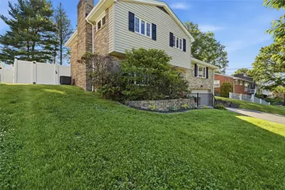 77 Duncan Station Rd, Elizabeth Twp/Boro, PA 15135 - Photo 2