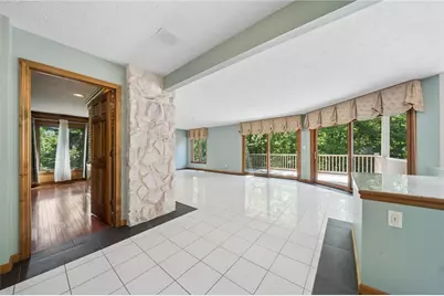 3150 Deerfield Ct, Murrysville, PA 15668 - Photo 4