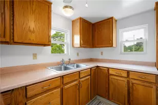 5409 Willow St, Bethel Park, PA 15102 - Photo 12