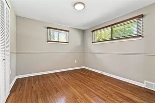 504 Long Dr, Pittsburgh, PA 15241 - Photo 14