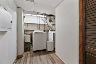 504 Long Dr, Pittsburgh, PA 15241 - Photo 20