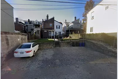 453 Cedarville Ave, Pittsburgh, PA 15221 - Photo 12