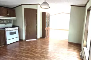 132 Maplehurst Dr, Raccoon Township, PA 15001 - Photo 4