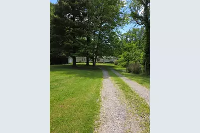 132 Maplehurst Dr, Raccoon Township, PA 15001 - Photo 16