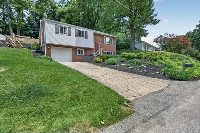 215 Willett Rd, Pittsburgh, PA 15116 - Photo 2
