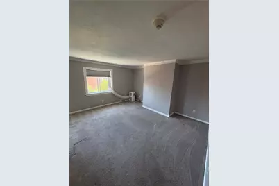 303 S Pennsylvania Ave #2, Greensburg, PA 15601 - Photo 4