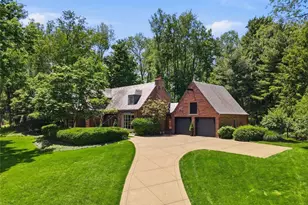 600 Foxhurst Rd, Pittsburgh, PA 15238 - Photo 2